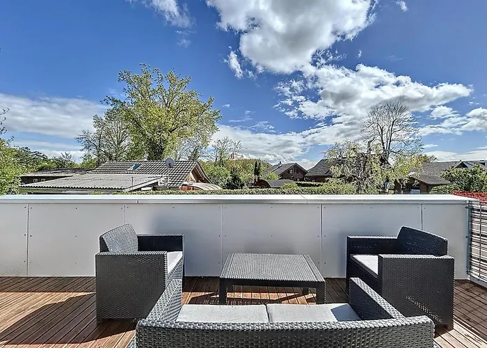 Le Petit Bonheur Apartment *